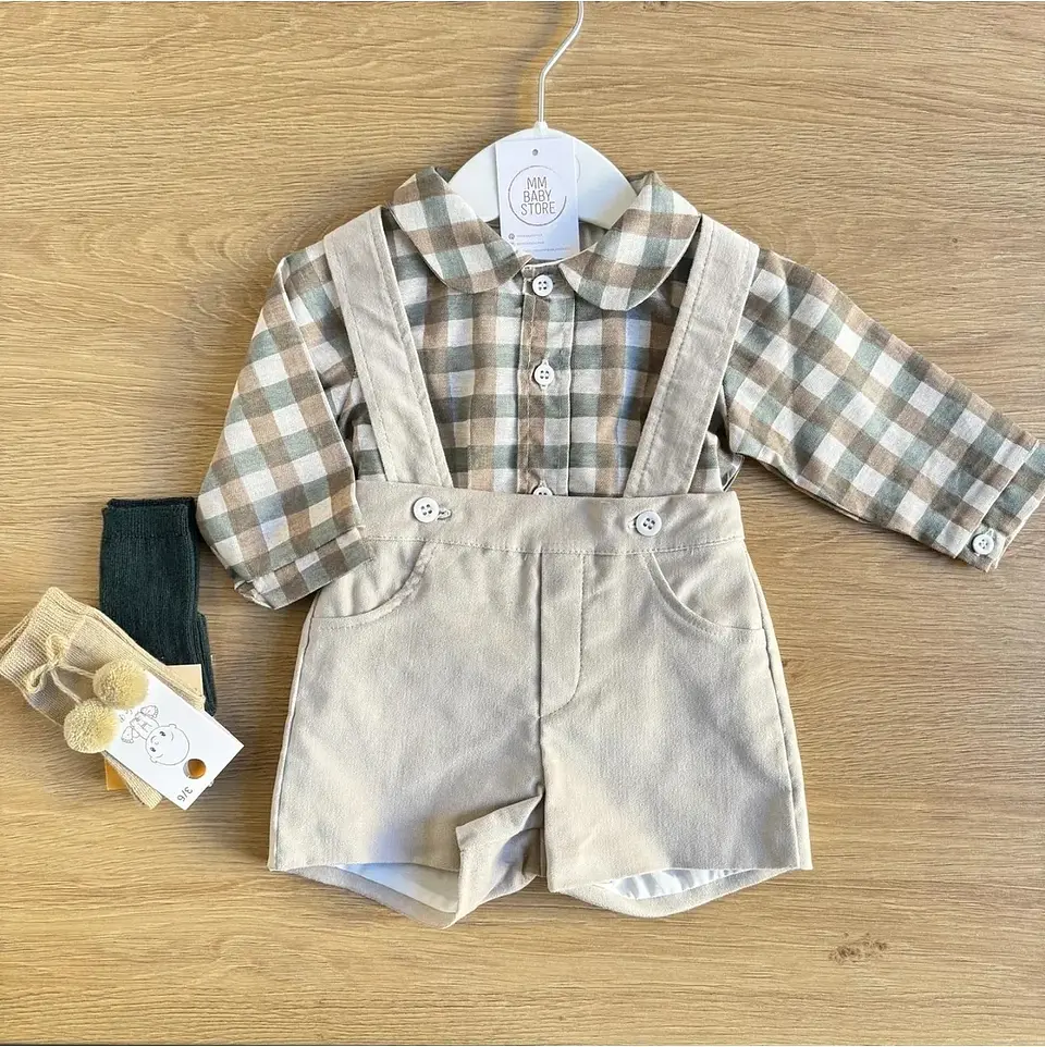 Conjunto de calções e camisa de xadrez 5