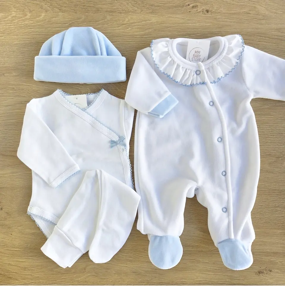 Babygrow em veludo com golinha 10
