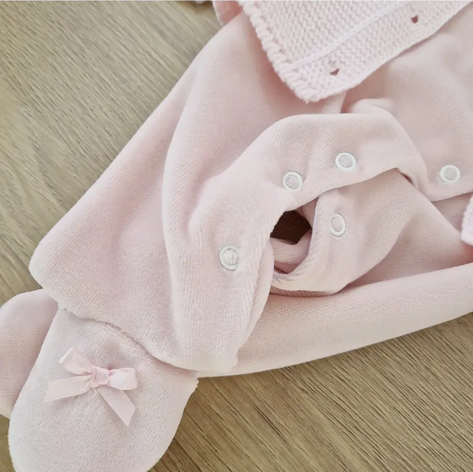 Babygrow com folhos 7