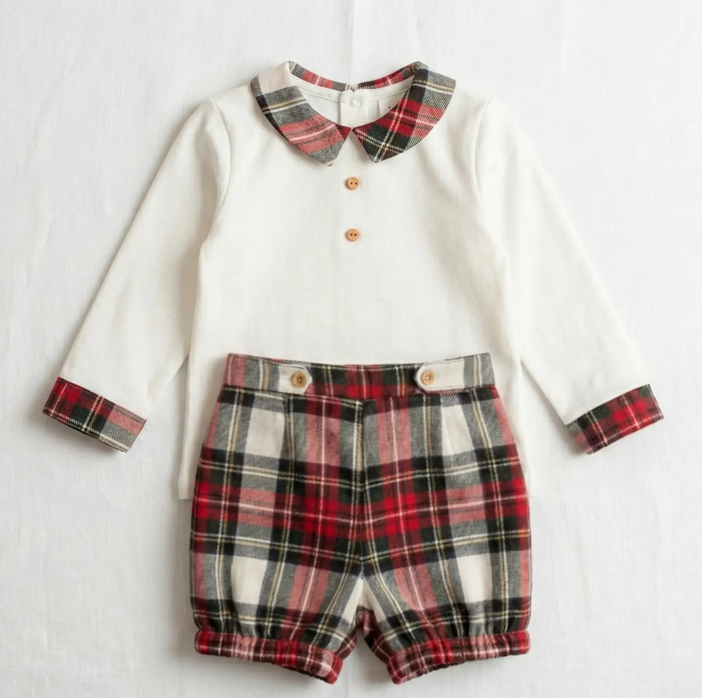 Conjunto de tapa fraldas e camisa 2