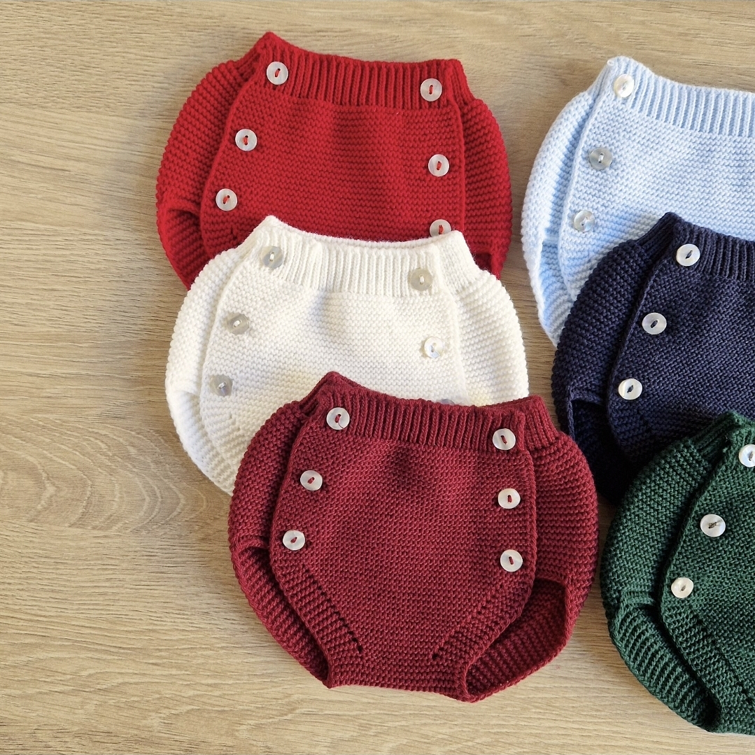 Tapa fraldas com botões madrepérola 2