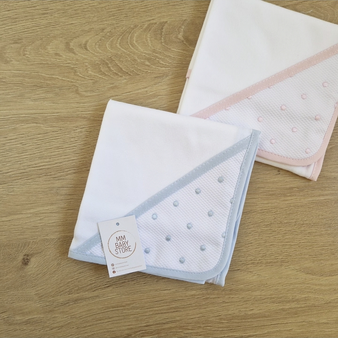 Fralda de algodão bordada 2