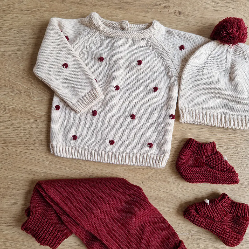 Conjunto de malha com bolinhas 9