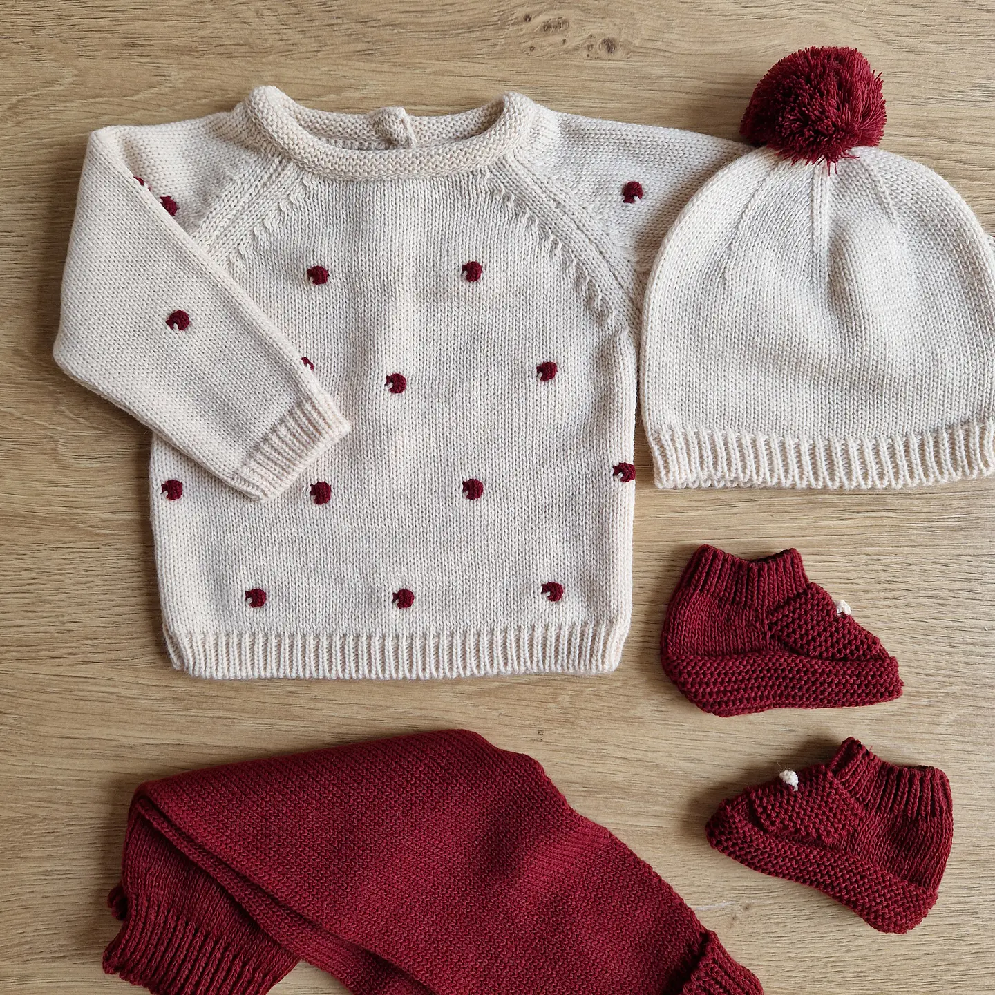 Conjunto de malha com bolinhas 10