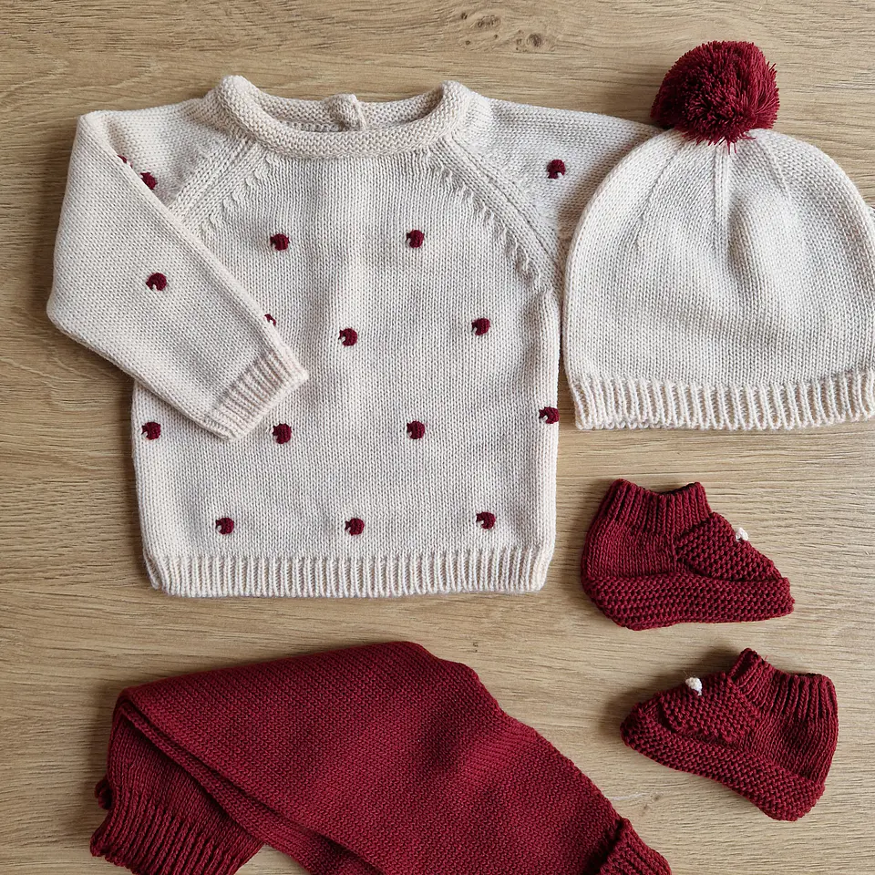 Conjunto de malha com bolinhas 10