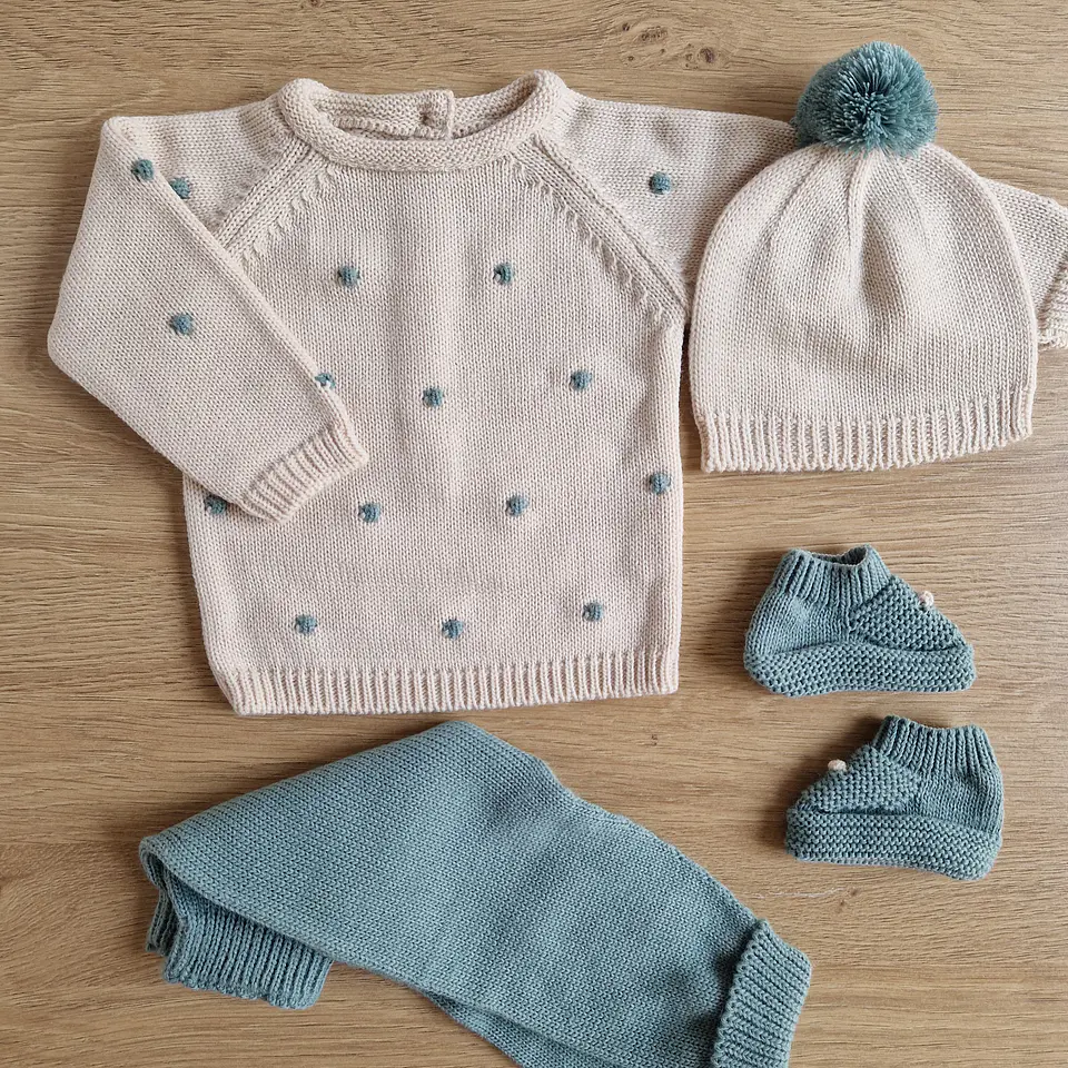 Conjunto de malha com bolinhas 12