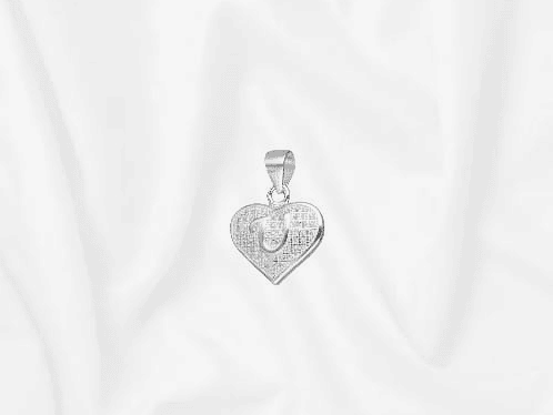 Colgante letra u corazón  1