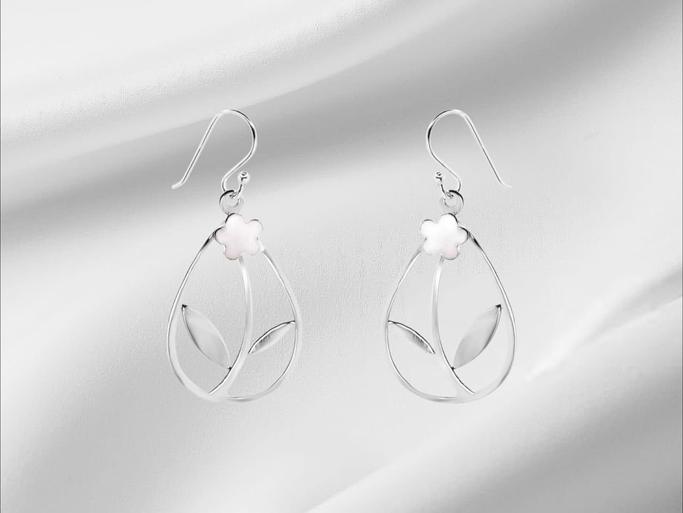 Aros Diseño Liso Gota Calada con Flor Esmaltada. 1