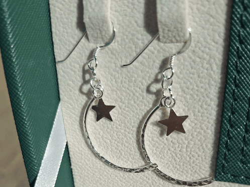 Aros Estilo Arco Martillado con Estrella. 2