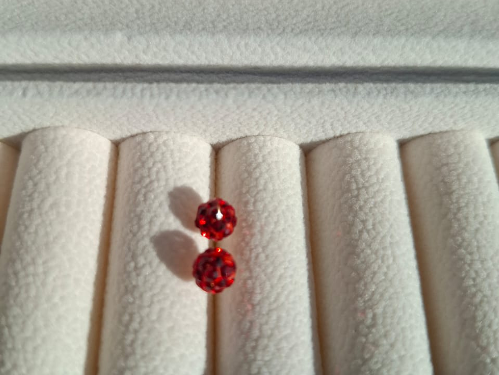 Aros Esfera Hecho con Cristal Swarovski Rojo 6mm. 2