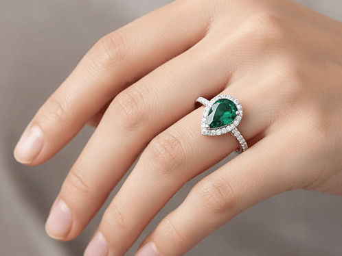 Anillo Gota Esmeralda con Microcircones  1