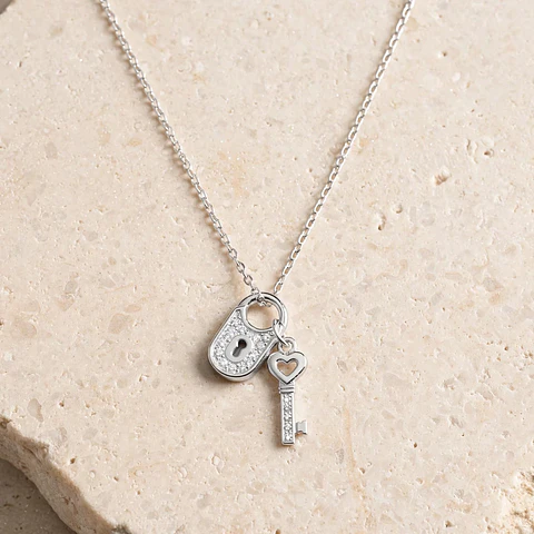 Collar Llave Candado Circones 