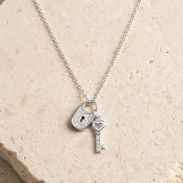 Collar Llave Candado Circones  1