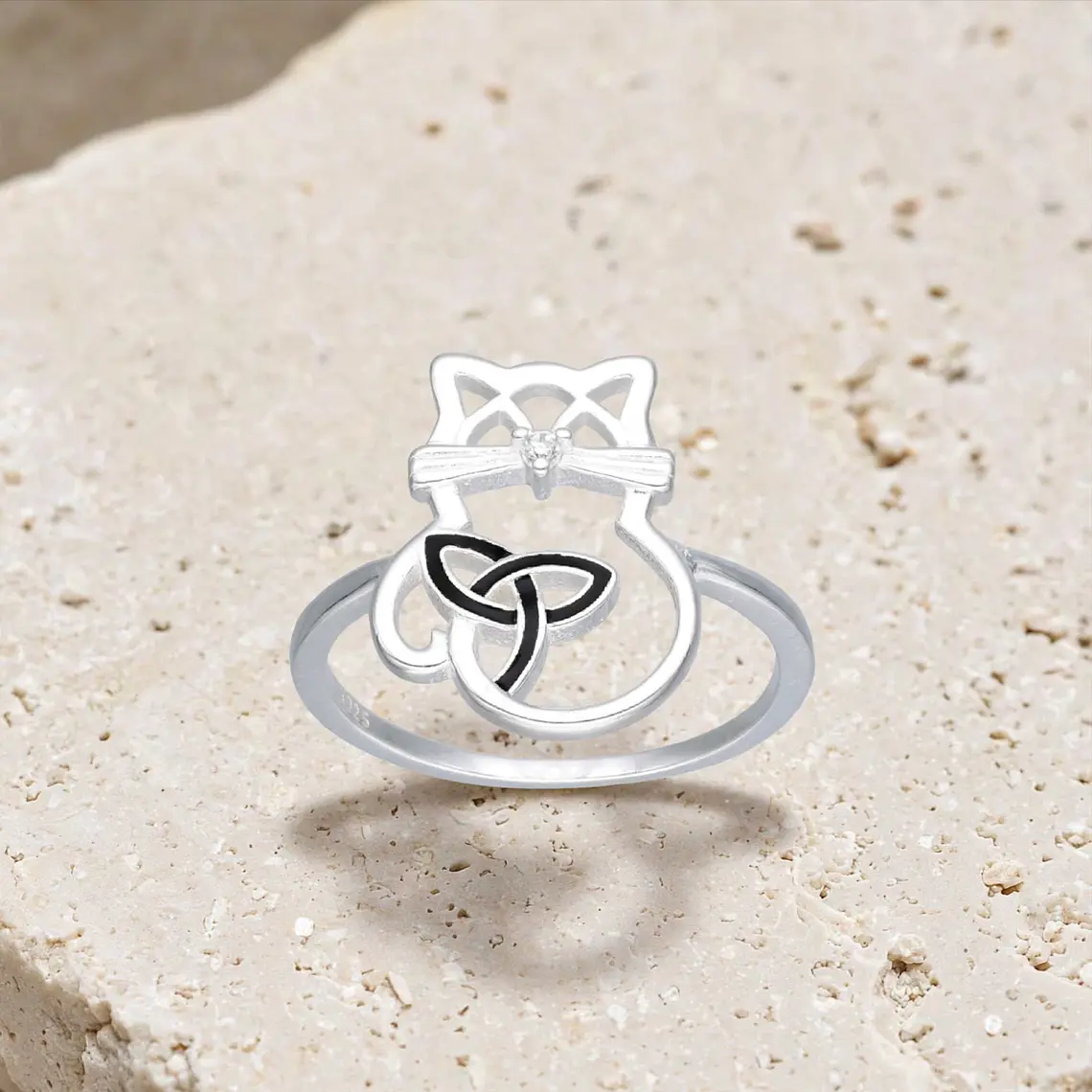 Anillo gatito circón triquetas 1