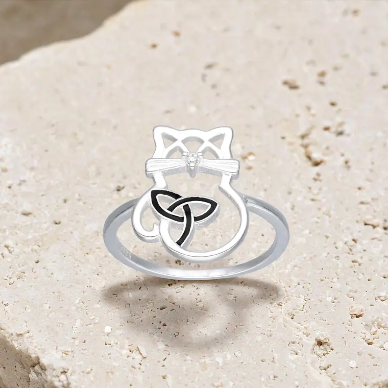 Anillo gatito circón triquetas 1