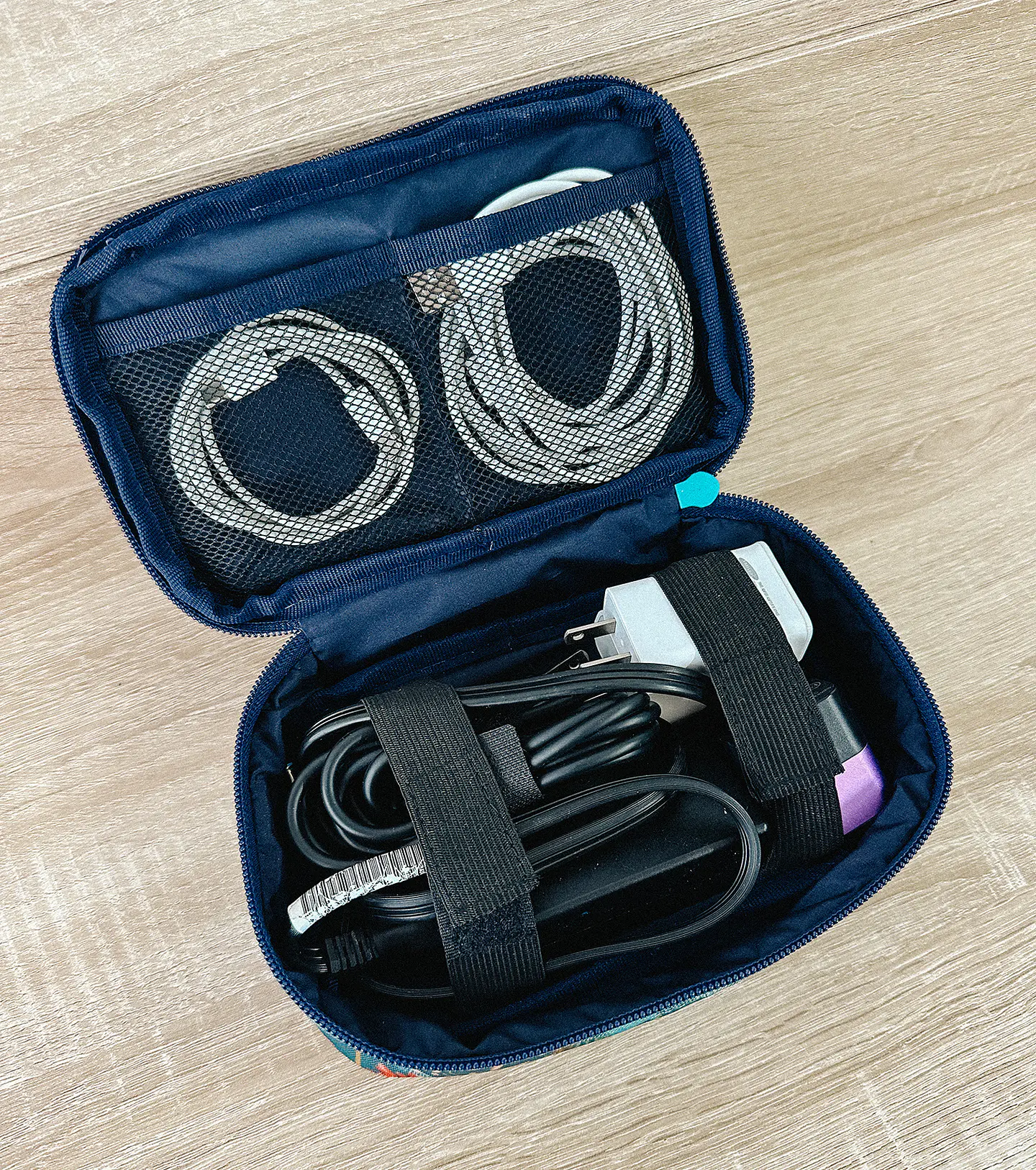 Organizador de Cables Pro Caribbean Waves Blueberry 2