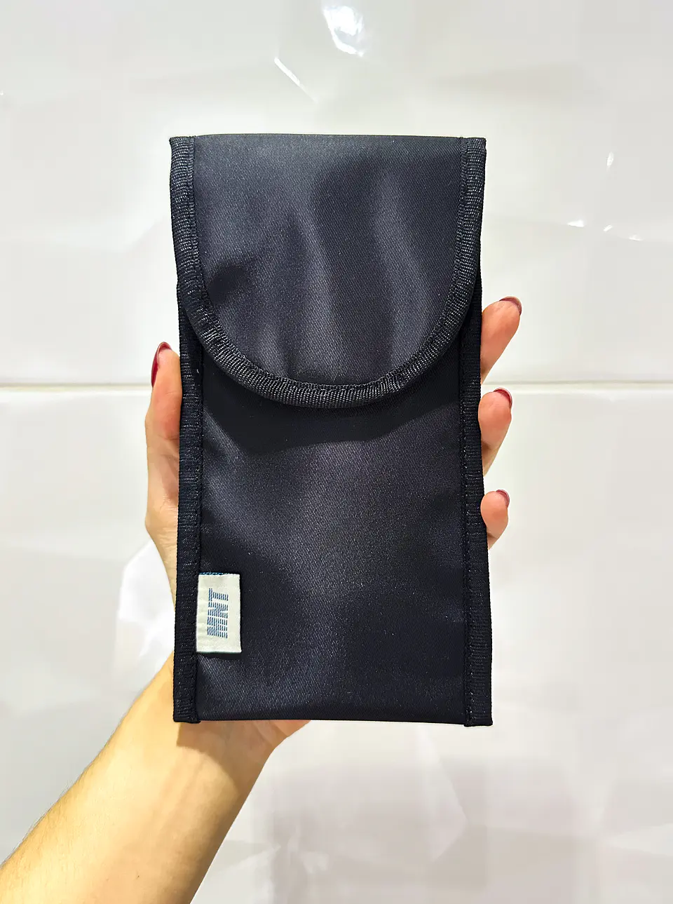 Portacepillos Full Black 4