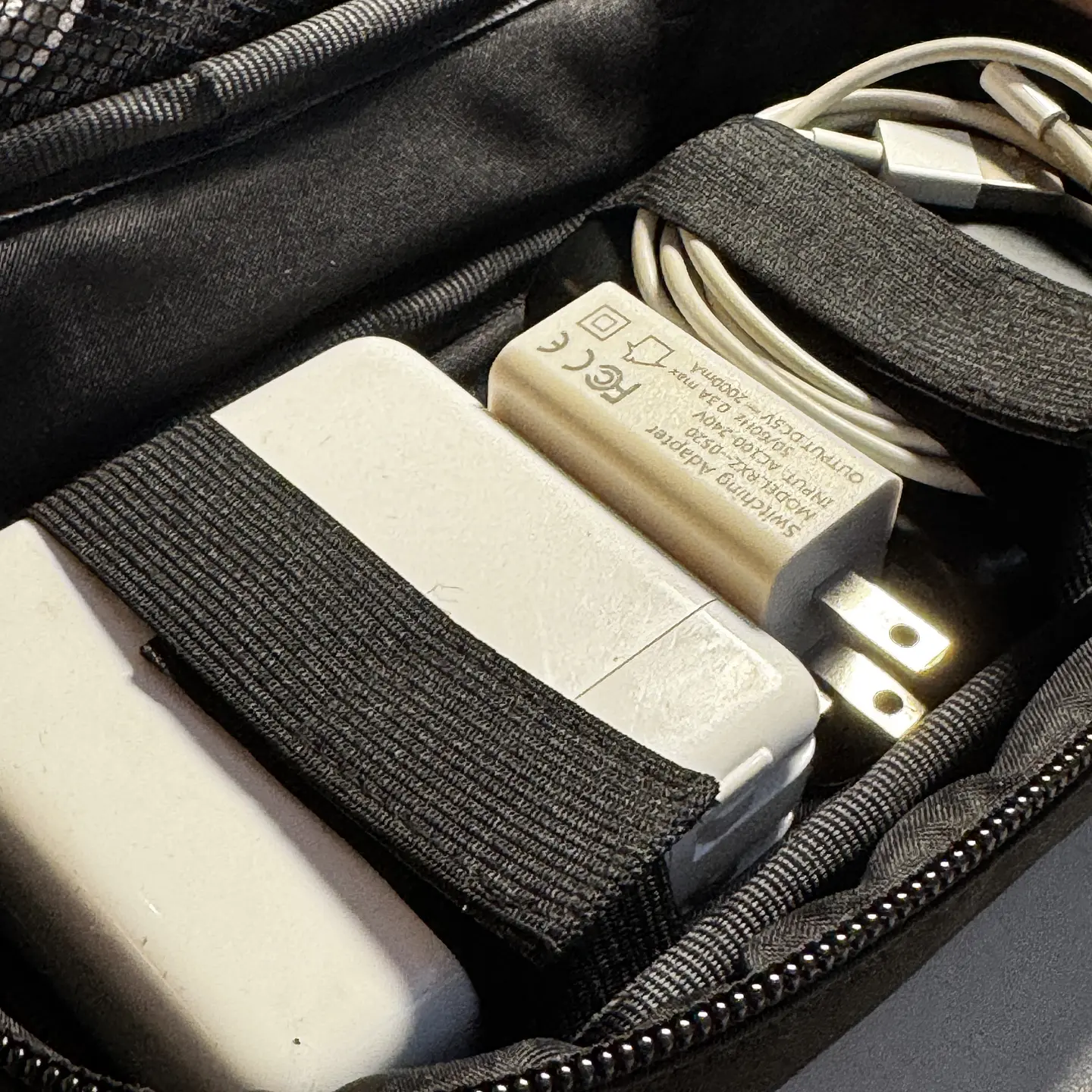 Organizador de Cables PRO Full Black 4