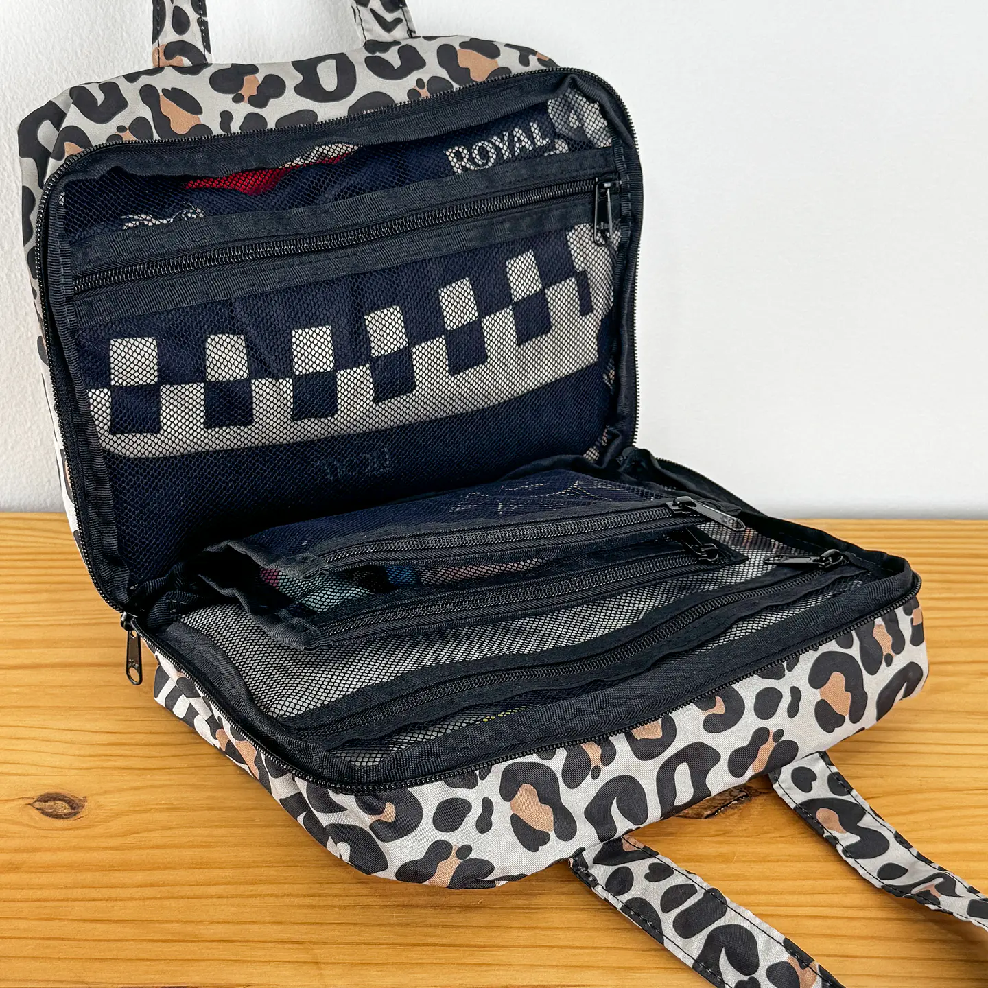 Organizador Múltiple Light Nude Leopard 2