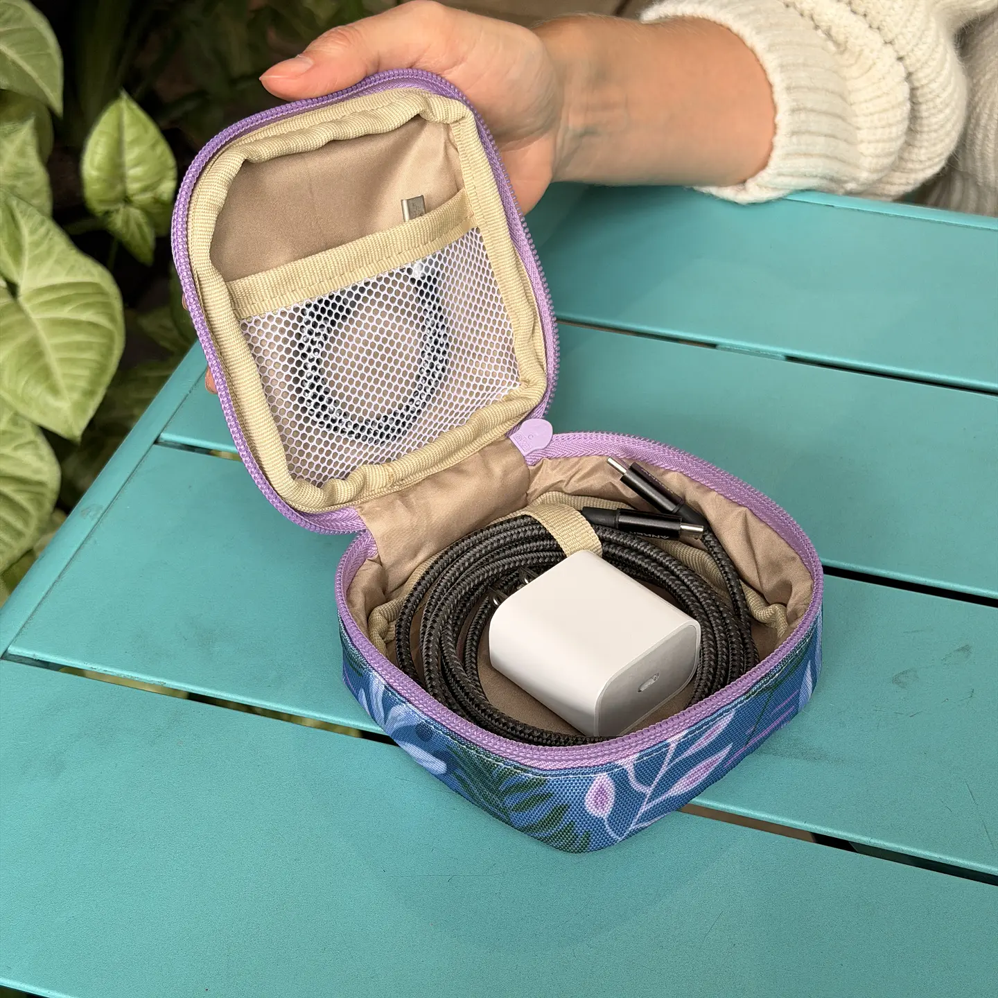 Organizador de Cables Lavender 3