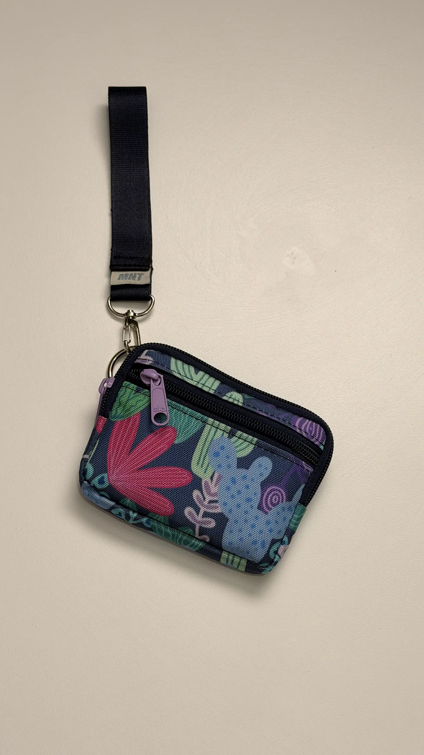 Iris Wallet Cactus Morado 7