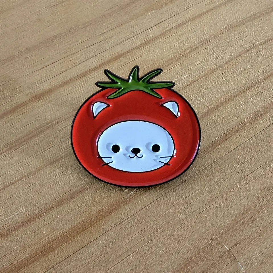 Pin Metálico Tomato Cat 1
