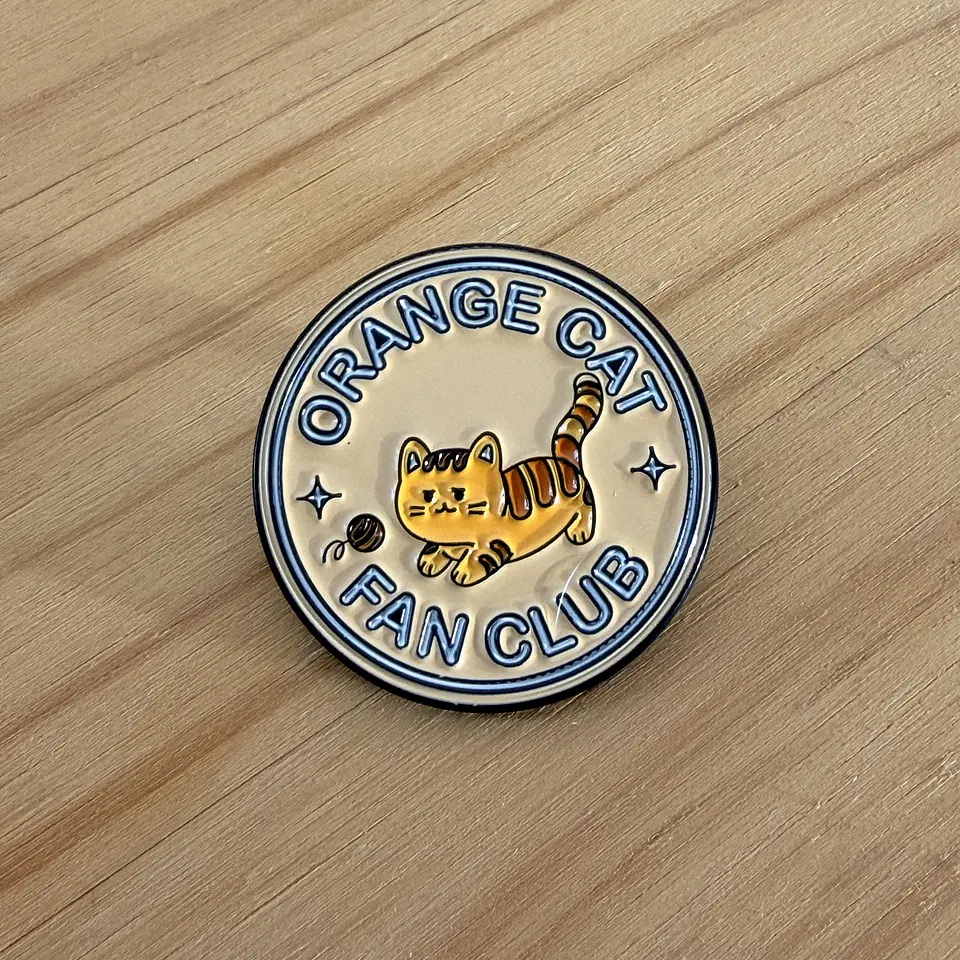 Pin Metálico Orange Cat 1
