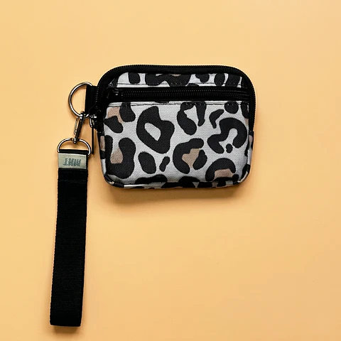 Iris Wallet Nude Leopard