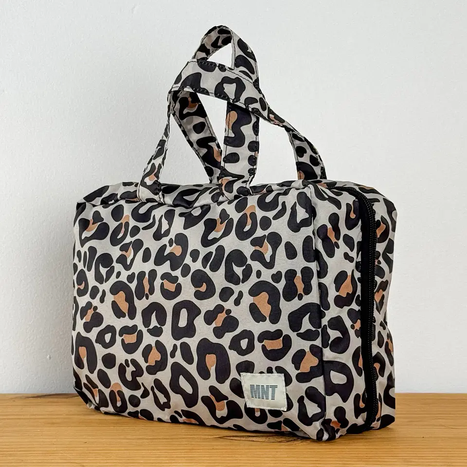 Organizador Múltiple Light Nude Leopard 1