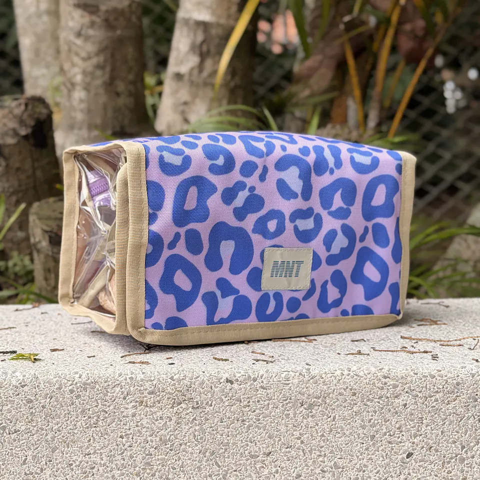 Organizador Triángulo Leopardo Lila 1