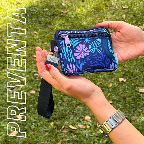 Iris Wallet Caribbean Waves Blueberry