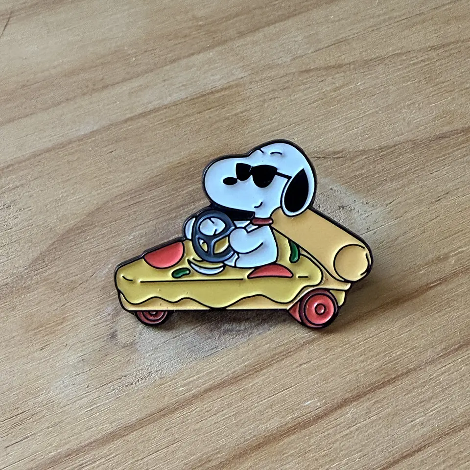 Pin Metálico Snoopy Pizza 1