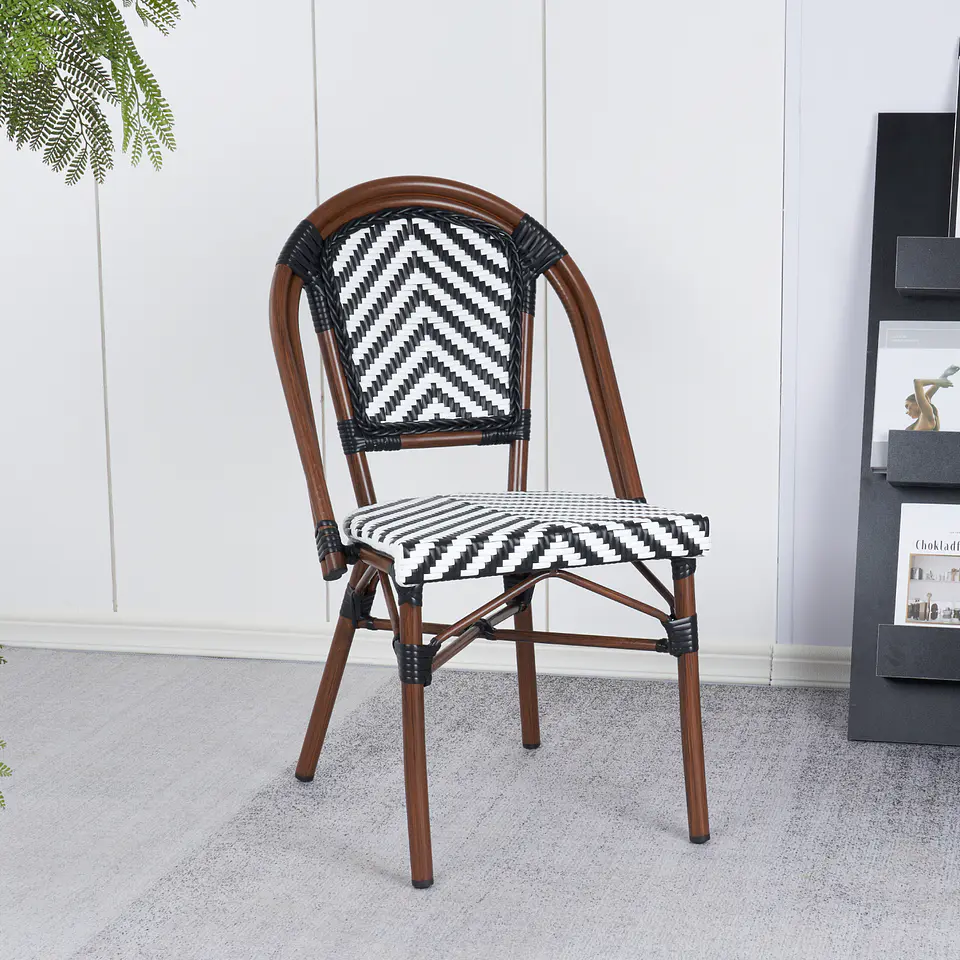 BISTRO RATTAN 3