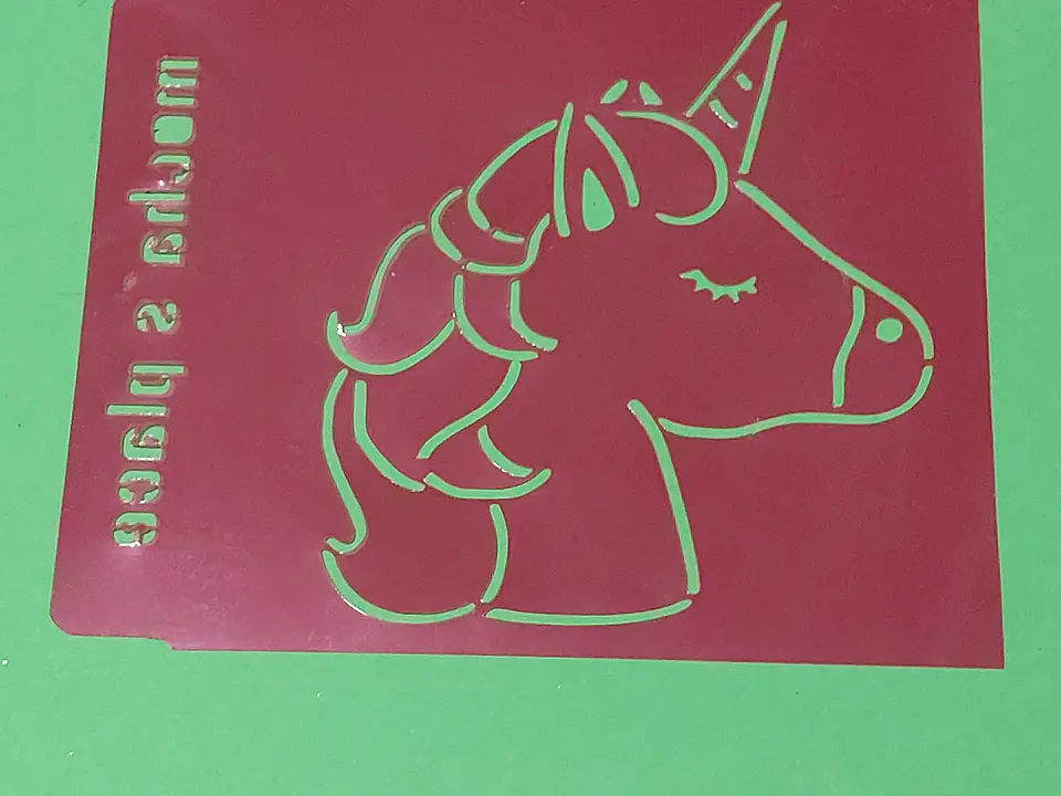 Stencil Unicornio 1
