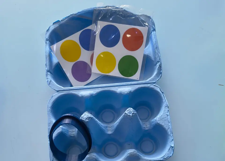 CAJA PARA HUEVO DE PASCUA  (6 huevos) 2