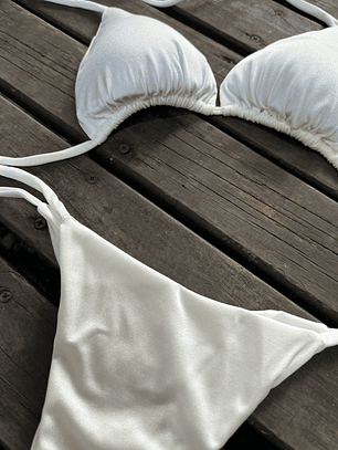 BIKINI BÁSICO MARFIL PERLADO