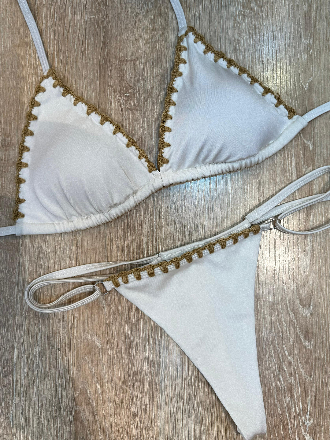 BIKINI BRONCEADOR ALUNA 3