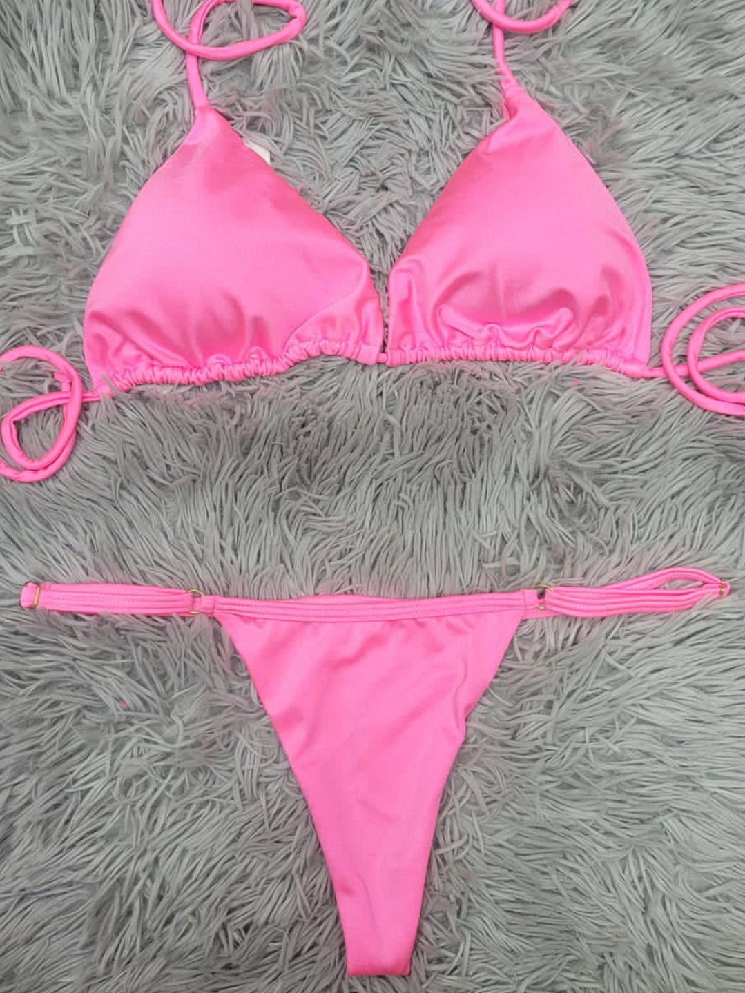 PACK BIKINI SATINADO + VESTIDO TEJIDO + SOMBRERO BOHO 9