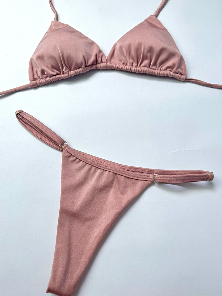 PACK BIKINI SATINADO + VESTIDO TEJIDO + SOMBRERO BOHO 14