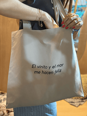 TOTE EL VINITO Y EL MAR