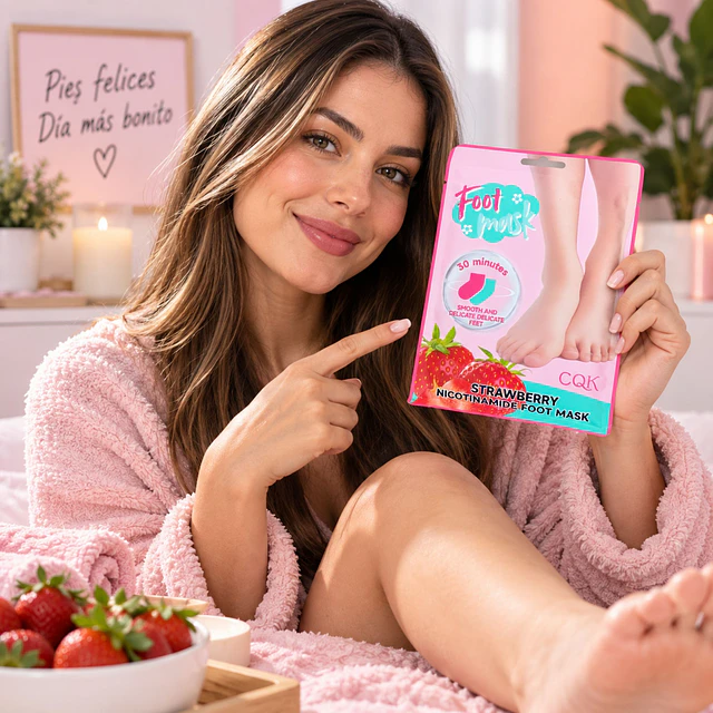 Mascarilla para Pies CQK con Niacinamida 40 g - Frutilla 