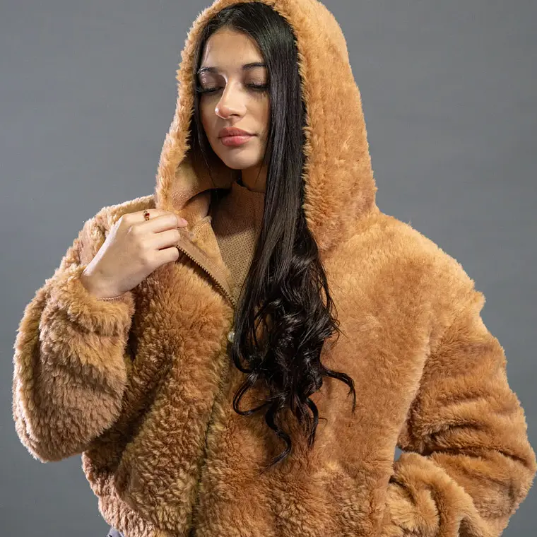 CHAQUETA EFECTO TEDDY DE CORDERITO 1