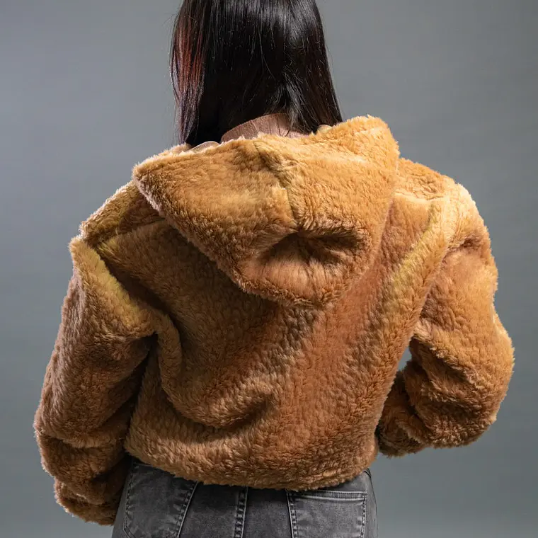 CHAQUETA EFECTO TEDDY DE CORDERITO 3