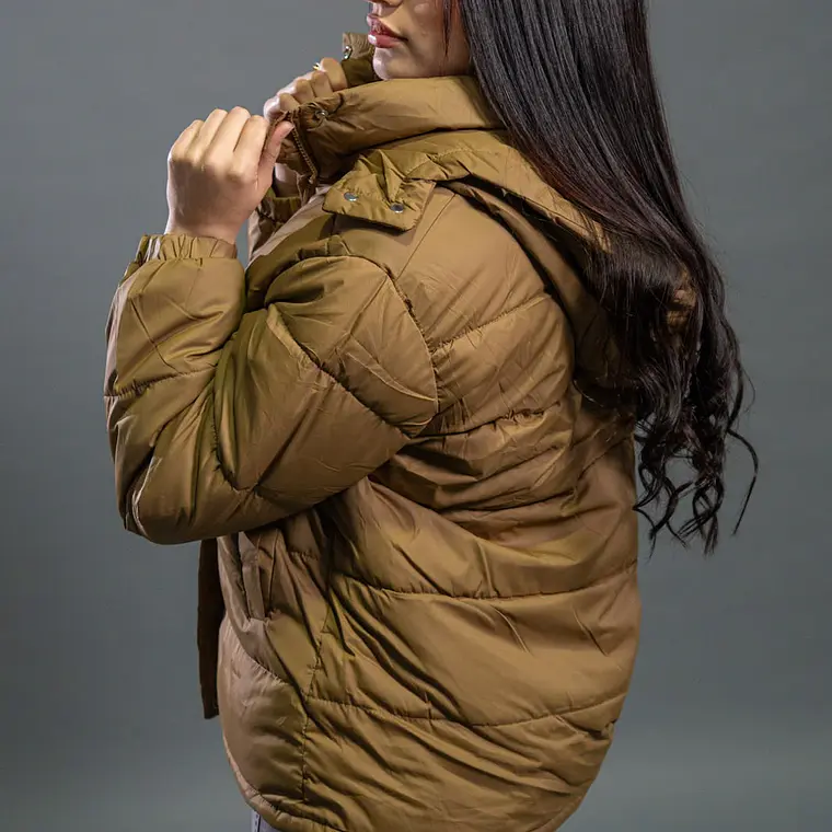 PARKA CON GORRO 3