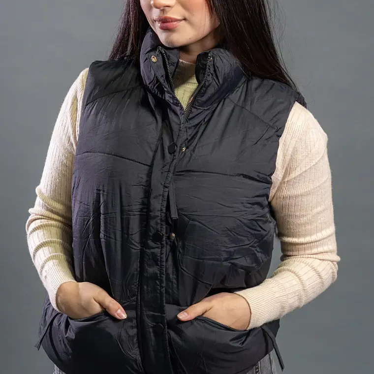 PARKA SIN MANGAS 6