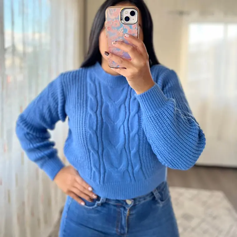 SWEATER  4