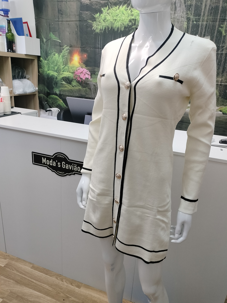 Casaco Malha Chique com botões 5