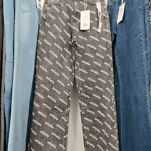 Calça Jeans Senhora Preto