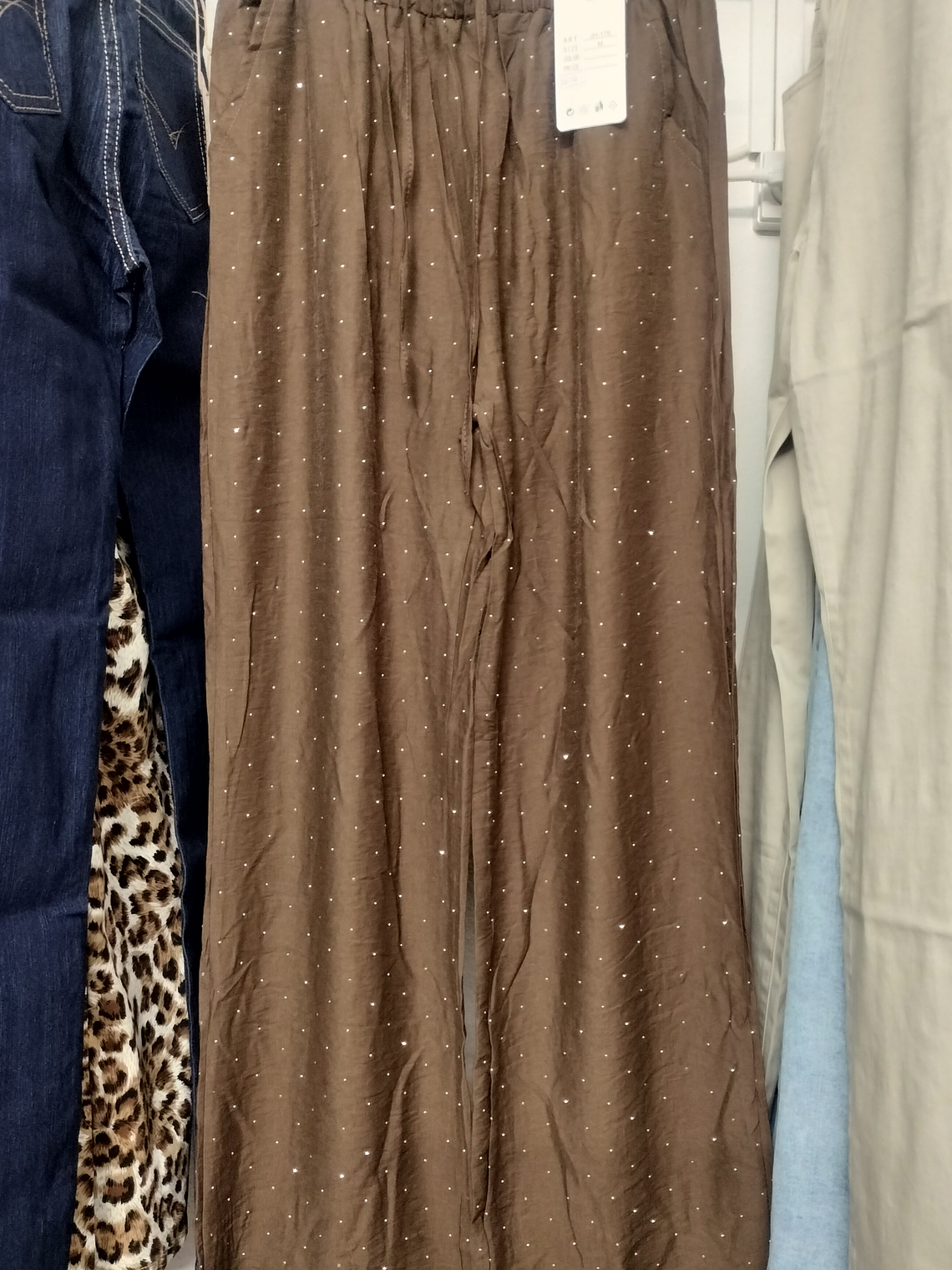 Calça Senhora C/ Brilhantes 4