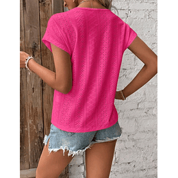 POLERA FUCSIA CON ENCAJE